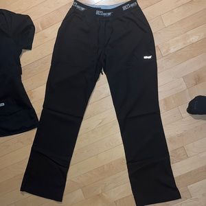 Greys anatomy scrub set in XS